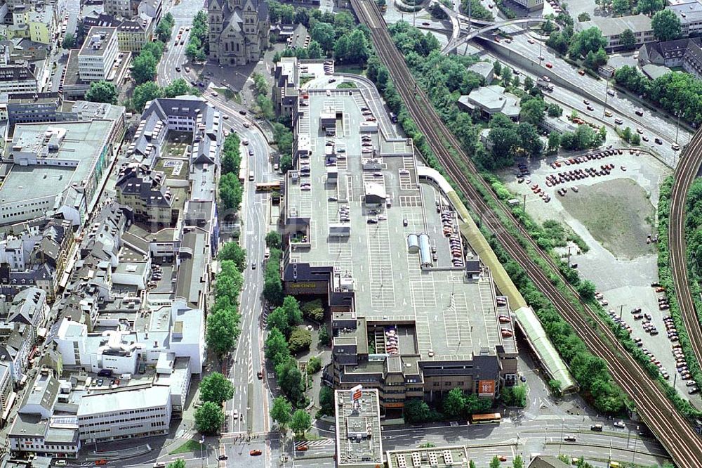 Luftaufnahme Koblenz / Rheinland Pfalz - Koblenz / Rheinland Pfalz Blick auf das Löhr-Center der ECE an der Bahnstrecke und der Hohenfelder Str