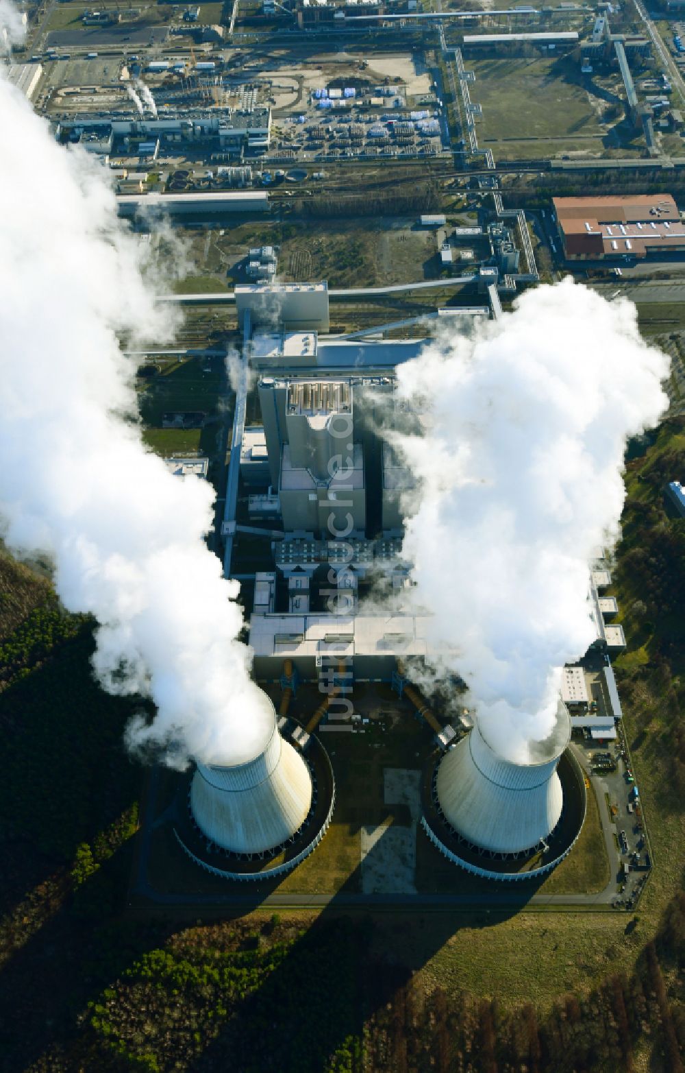 Luftbild Spremberg - Kohle- Kraftwerksanlagen der LEAG Lausitz Energiekraftwerke im Ortsteil Schwarze Pumpe in Spremberg im Bundesland Brandenburg, Deutschland