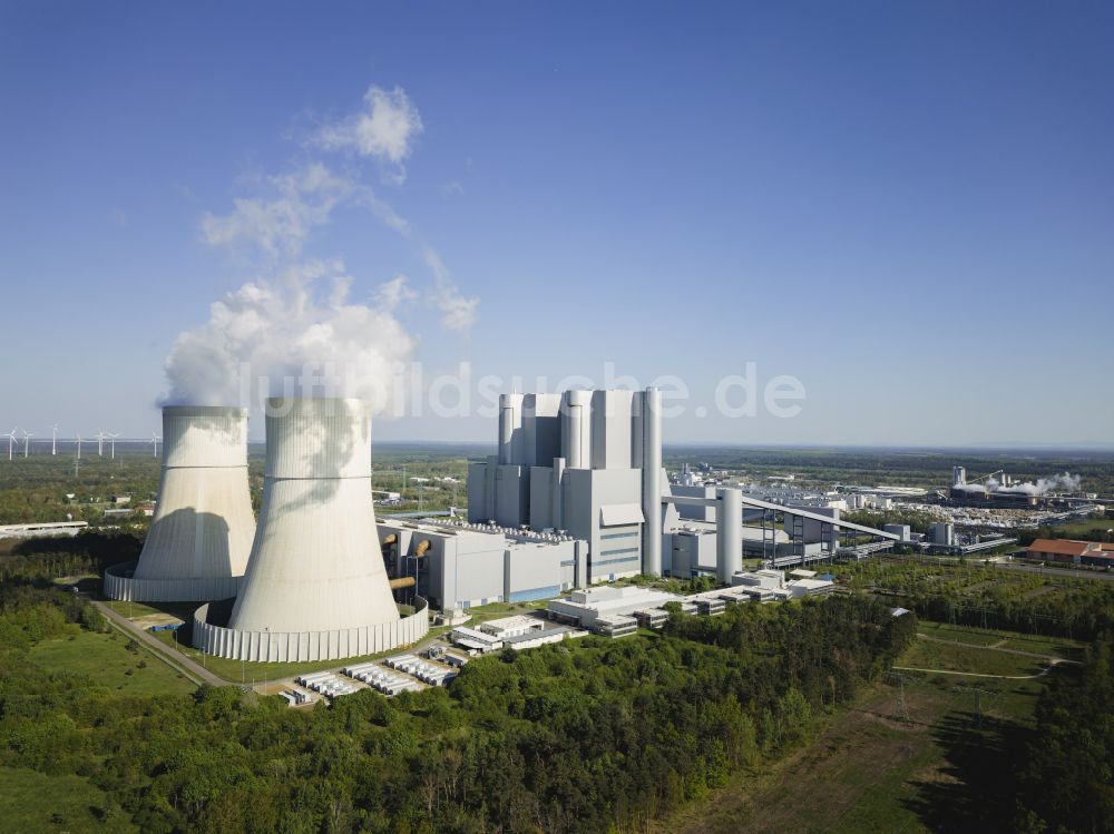 Luftaufnahme Spremberg - Kohle- Kraftwerksanlagen der LEAG Lausitz Energiekraftwerke im Ortsteil Schwarze Pumpe in Spremberg im Bundesland Brandenburg, Deutschland