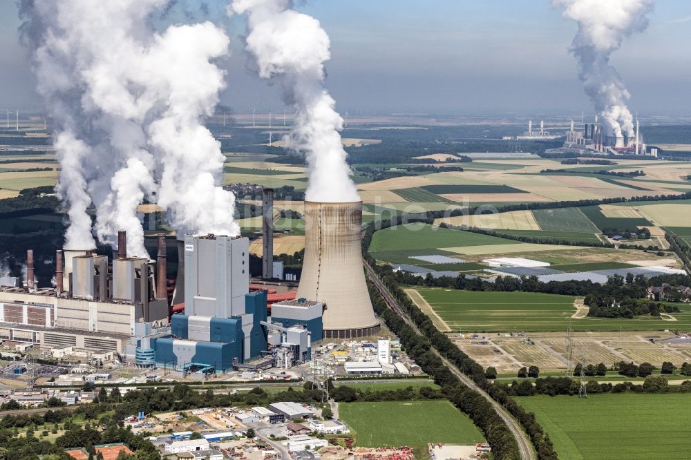 Luftbild Bergheim - Kohle- Kraftwerksanlagen des RWE Power AG Kraftwerk Niederaußem in Bergheim im Bundesland Nordrhein-Westfalen, Deutschland