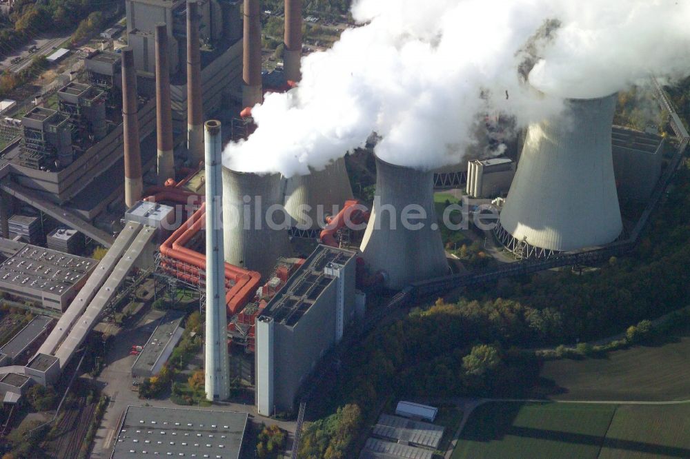 Bergheim von oben - Kohle- Kraftwerksanlagen des RWE Power AG Kraftwerk Niederaußem in Bergheim im Bundesland Nordrhein-Westfalen, Deutschland