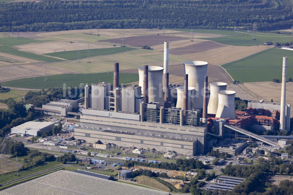 Luftaufnahme Niederaußem - Kohle- Kraftwerksanlagen des RWE Power AG Kraftwerk Niederaußem in Bergheim im Bundesland Nordrhein-Westfalen, Deutschland