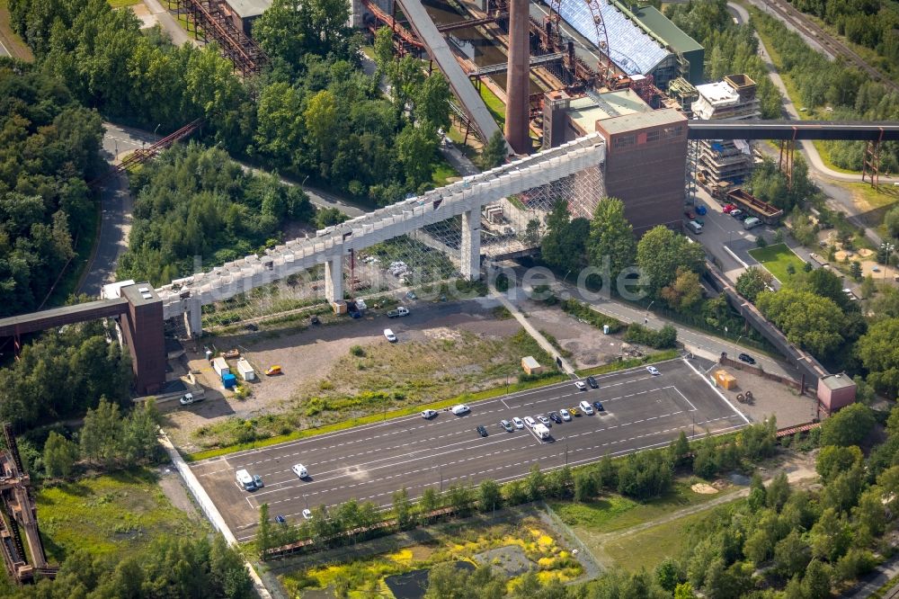 Essen aus der Vogelperspektive: Kokerei Zeche Zollverein in Essen im Ruhrgebiet im Bundesland Nordrhein-Westfalen