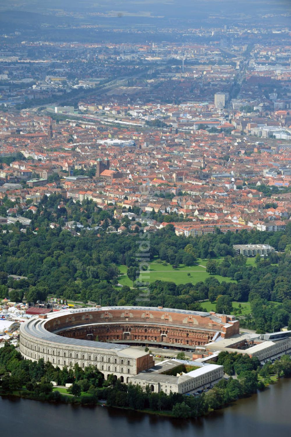 Nürnberg von oben - Kongresshalle auf dem ehemaligen Reichsparteitagsgelände