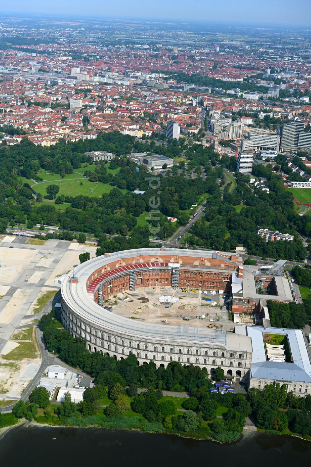 Nürnberg von oben - Kongresshalle auf dem Reichsparteitagsgelände Nürnberg im Bundesland Bayern