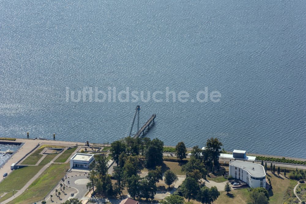 Großräschen aus der Vogelperspektive: Konstruktion der Seebrücke über in Großräschen im Bundesland Brandenburg, Deutschland