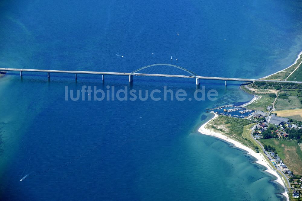 Luftbild Fehmarn - Konstruktion der Seebrücke über die Ostsee in Fehmarn im Bundesland Schleswig-Holstein, Deutschland