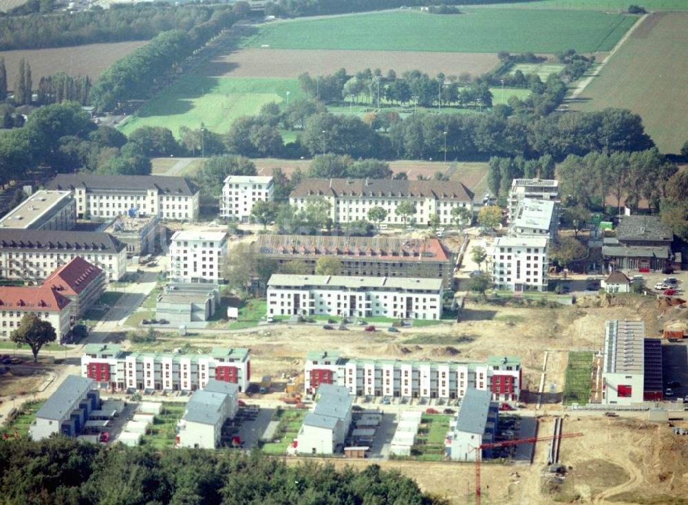 Köln aus der Vogelperspektive: Konversions- Baustelle Gebäudekomplex der ehemaligen Militär- Kaserne in Köln im Bundesland Nordrhein-Westfalen, Deutschland