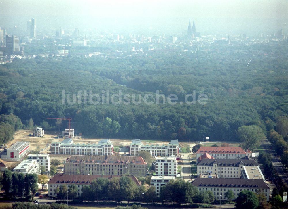 Luftaufnahme Köln - Konversions- Baustelle Gebäudekomplex der ehemaligen Militär- Kaserne in Köln im Bundesland Nordrhein-Westfalen, Deutschland