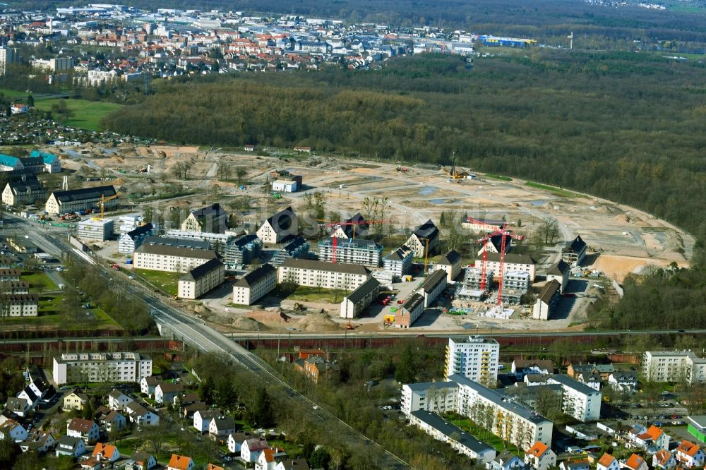 Luftaufnahme Hanau - Konversions- Baustelle Gebäudekomplex der ehemaligen Militär- Kaserne im Ortsteil Wolfgang in Hanau im Bundesland Hessen, Deutschland