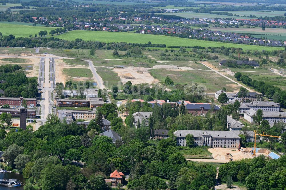 Luftbild Potsdam - Konversions- Baustelle Gebäudekomplex der ehemaligen Militär- Kaserne in Potsdam im Bundesland Brandenburg, Deutschland