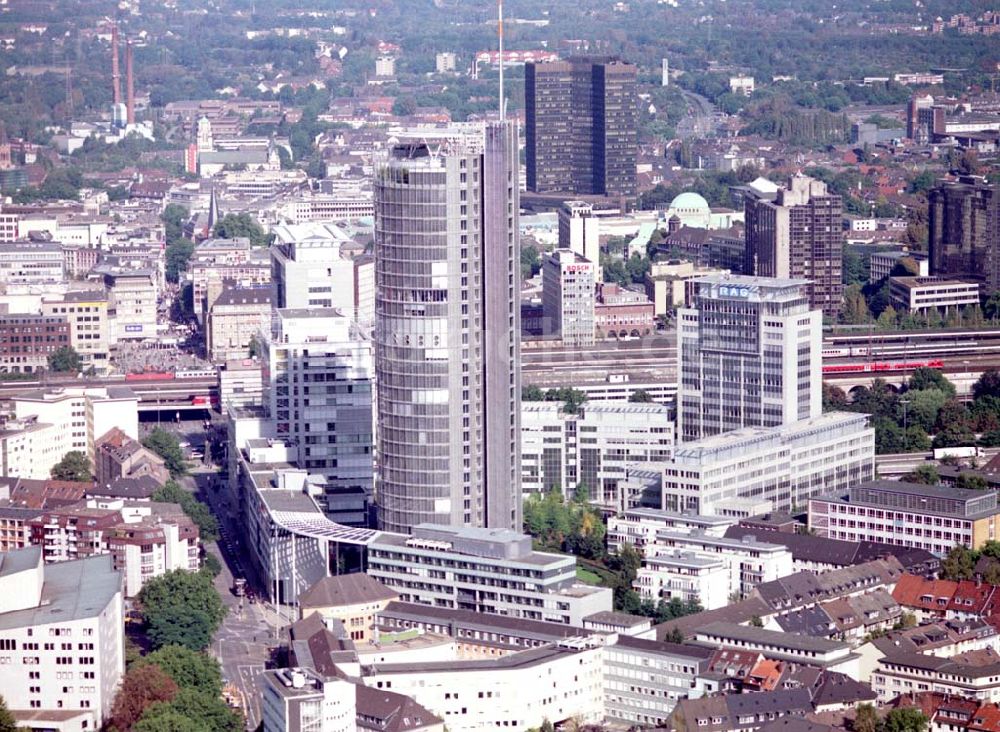 Luftbild Essen - Konzernzentrale der Ruhr - Gas - Ag im Stadtzentrum von Essen 01.10.2002