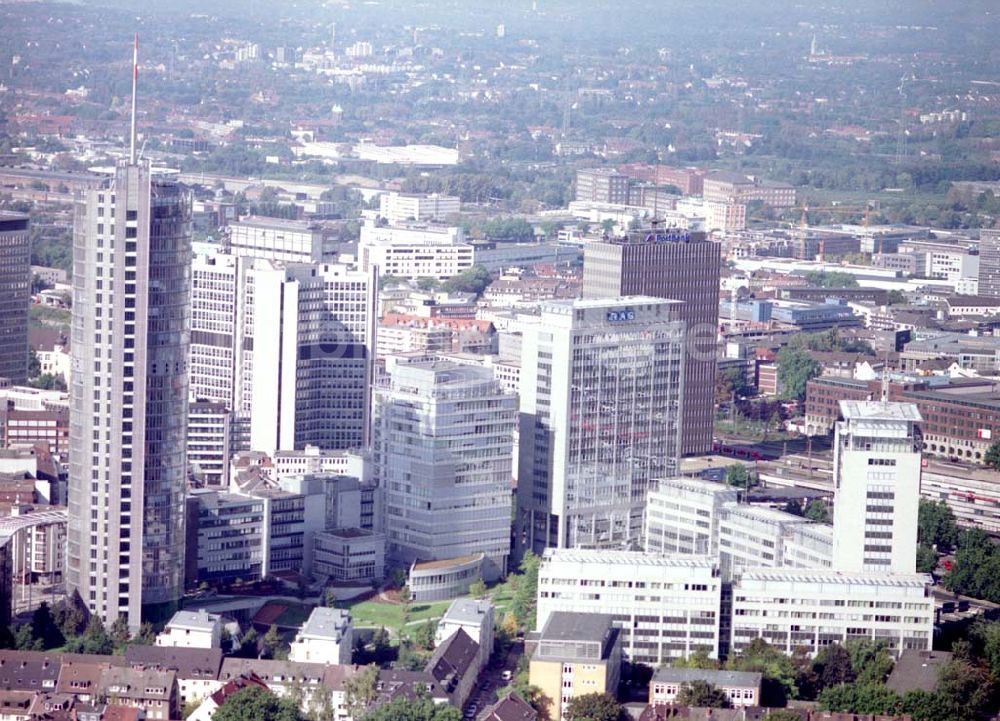 Luftbild Essen - Konzernzentrale der Ruhr - Gas - Ag im Stadtzentrum von Essen 01.10.2002