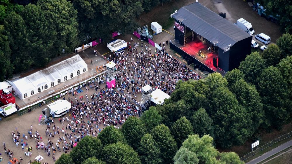 Luftaufnahme Bonn - Konzertgelände Kunst!rasen in Bonn im Bundesland Nordrhein-Westfalen, Deutschland