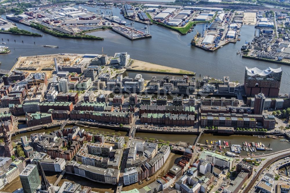 Luftbild Hamburg - Konzerthaus Elbphilharmonie mit Speicherstadt in Hamburg