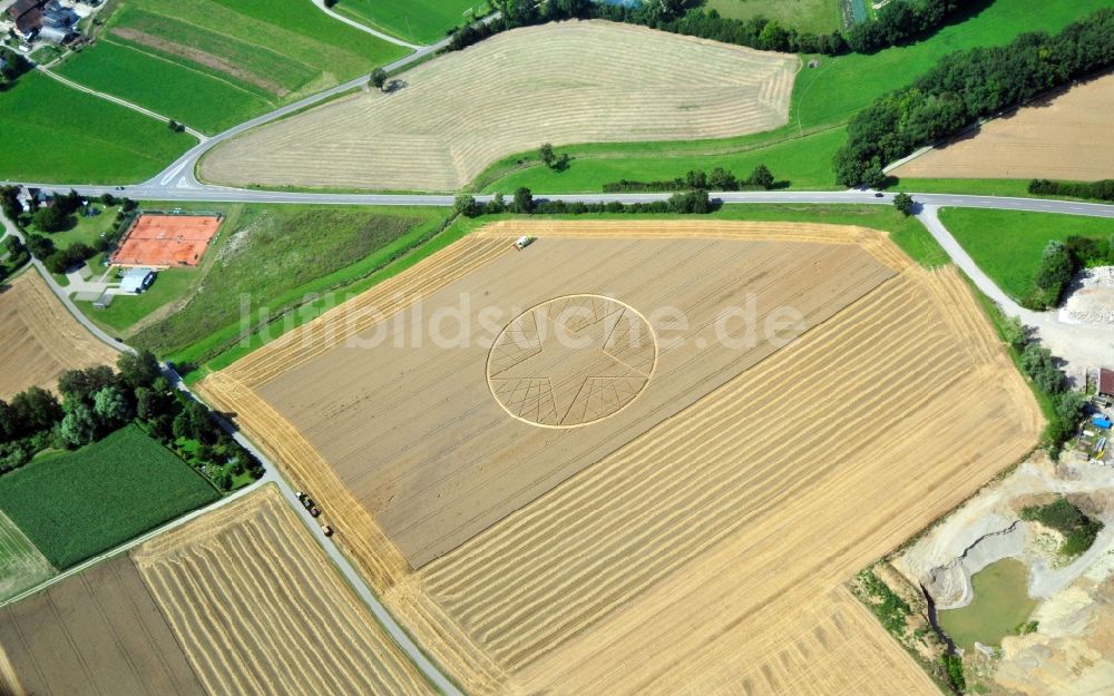 Luftaufnahme Büsingen am Hochrhein - Kornkreis in Büsingen am Hochrhein im Bundesland Baden-Württemberg