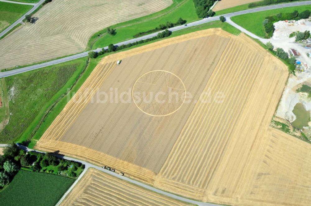 Büsingen am Hochrhein von oben - Kornkreis in Büsingen am Hochrhein im Bundesland Baden-Württemberg