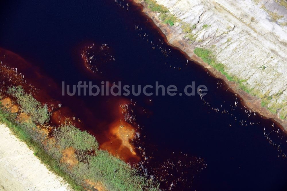 Luftaufnahme Lauchhammer - Koynesee in der Bergbaufolgelandschaft Naturparadies Grünhaus bei Lauchhammer in der Niederlausitz im Bundesland Brandenburg