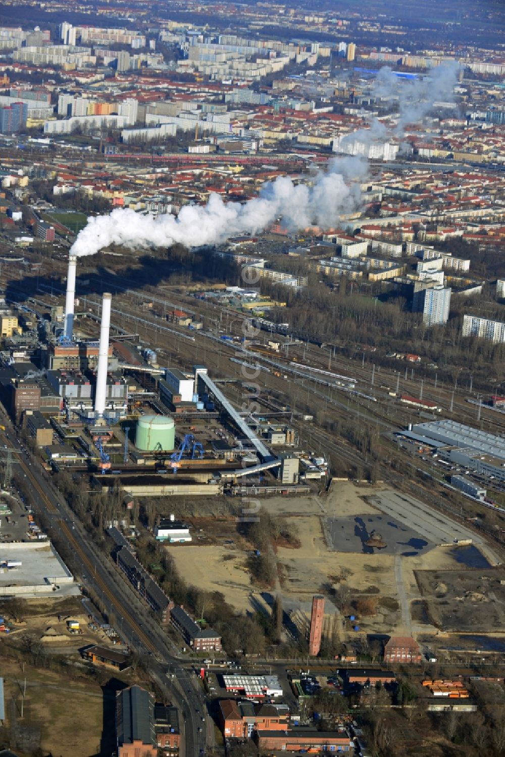 Berlin aus der Vogelperspektive: Kraftwerk Klingenberg in Berlin Rummelsburg