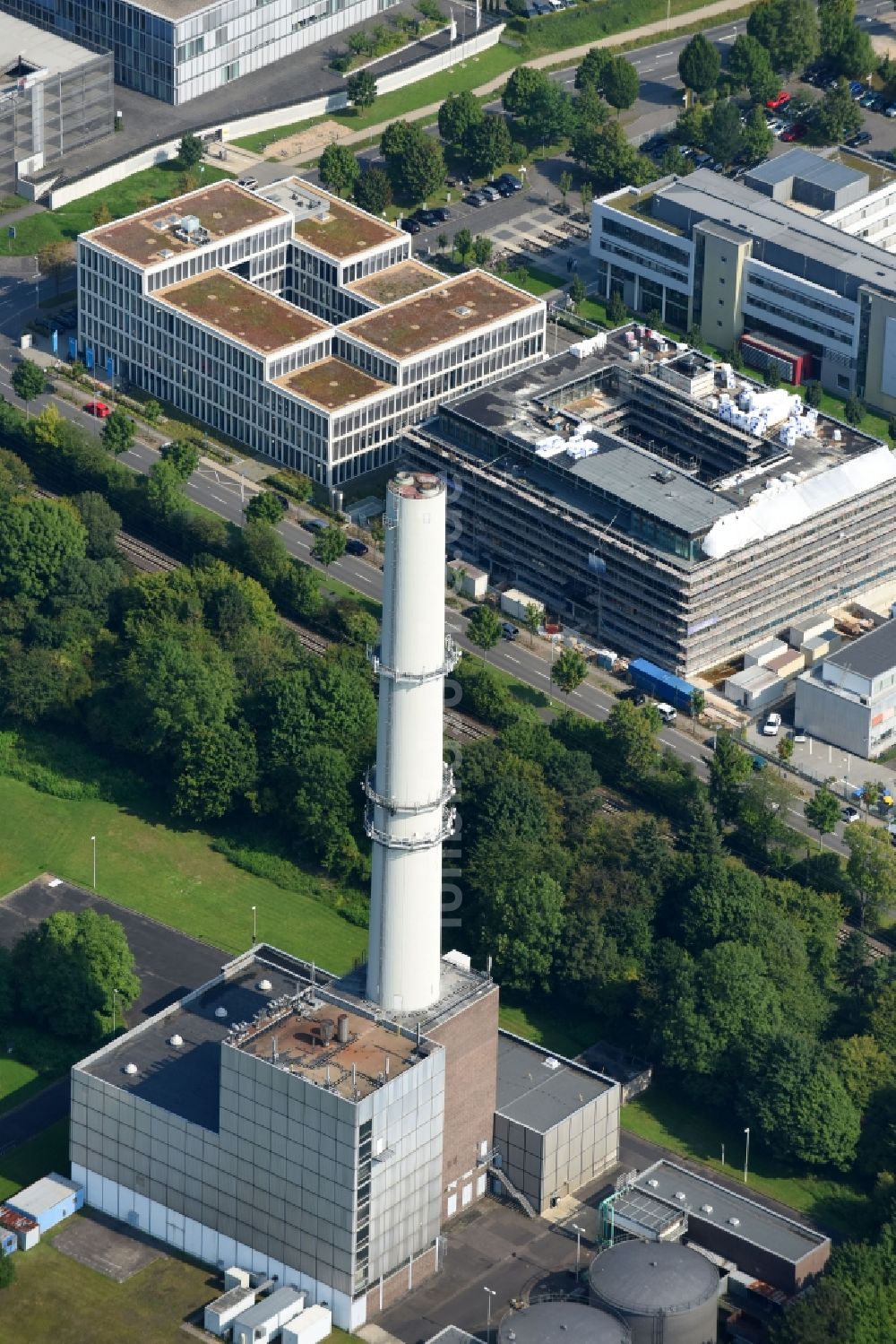 Bonn von oben - Kraftwerksanlagen des Heizkraftwerkes Heizkraftwerk Süd an der Christian-Miesen-Straße in Bonn im Bundesland Nordrhein-Westfalen, Deutschland