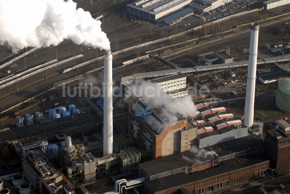 Luftaufnahme Berlin - Kraftwerksanlagen des Heizkraftwerkes Klingenberg im Ortsteil Rummelsburg in Berlin, Deutschland