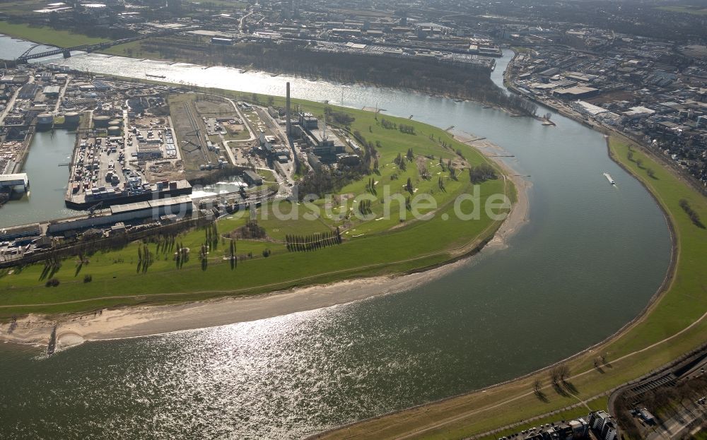 Luftaufnahme Düsseldorf - Kraftwerksanlagen des Heizkraftwerkes Lausward der Stadtwerke Düsseldorf AG in Düsseldorf im Bundesland Nordrhein-Westfalen