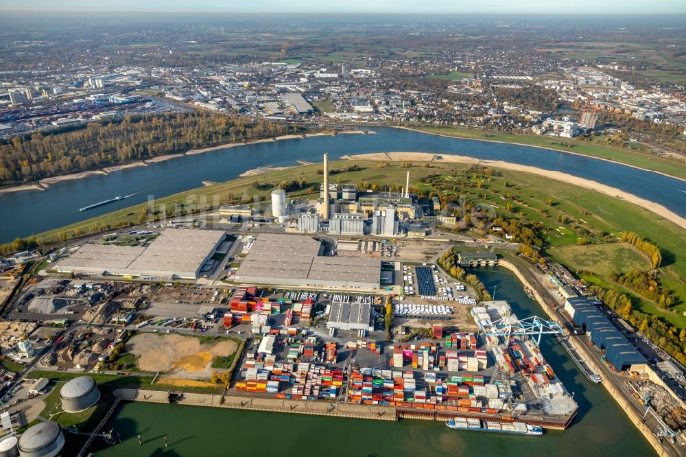 Luftbild Düsseldorf - Kraftwerksanlagen des Heizkraftwerkes Lausward der Stadtwerke Düsseldorf AG am Rhein- Hafen in Düsseldorf im Bundesland Nordrhein-Westfalen