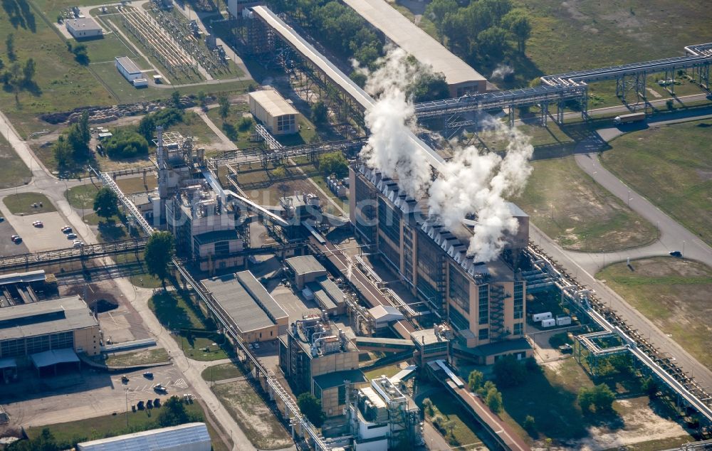 Luftbild Spremberg - Kraftwerksanlagen des Heizkraftwerkes Schwarze Pumpe im gleichnamigen Ortsteil der Vattenfall Europe in Spremberg im Bundesland Brandenburg