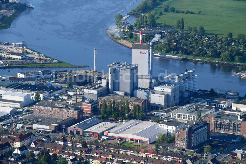 Bremen aus der Vogelperspektive: Kraftwerksanlagen des Heizkraftwerkes der swb Erzeugung AG & Co. KG Heizkraftwerk Hastedt in Bremen, Deutschland