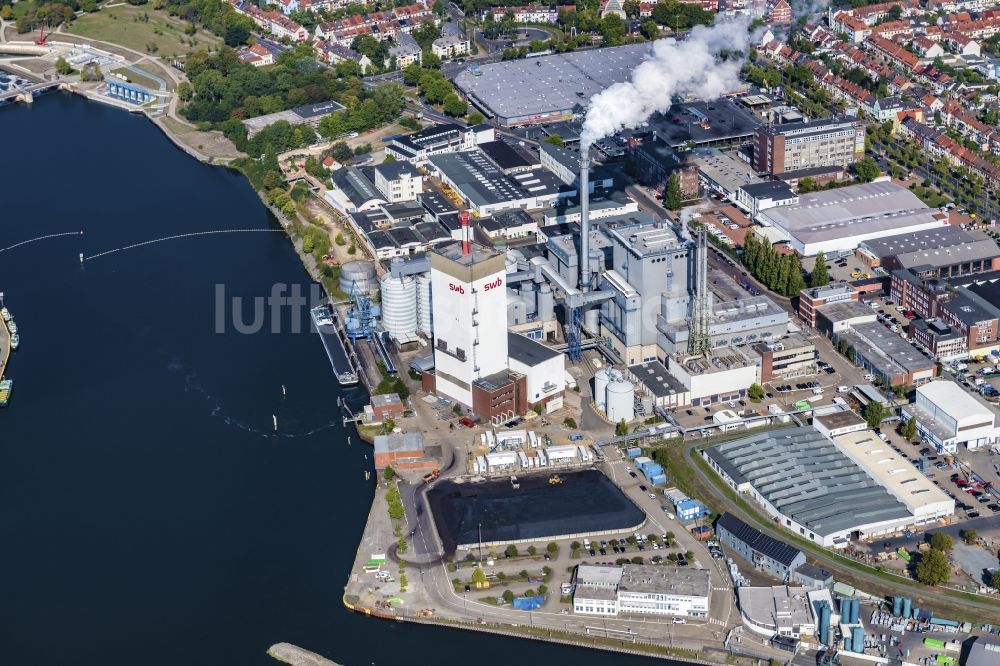 Luftbild Bremen - Kraftwerksanlagen des Heizkraftwerkes des swb Erzeugung der AG & Co. KG Heizkraftwerk im Ortsteil Hastedt in Bremen, Deutschland