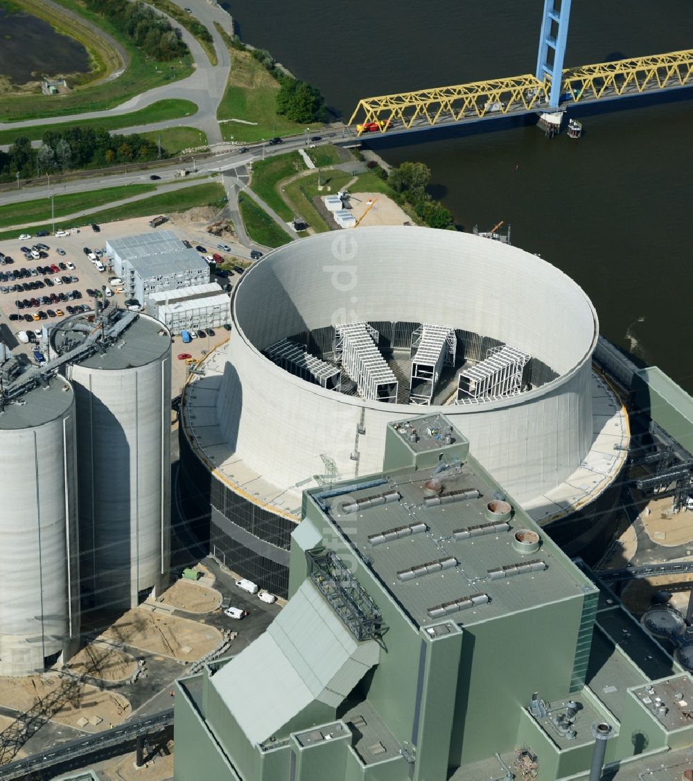 Hamburg von oben - Kraftwerksanlagen des Heizkraftwerkes Vattenfall Tiefstack in Hamburg Moorburg, Deutschland