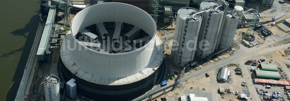 Hamburg von oben - Kraftwerksanlagen des Heizkraftwerkes Vattenfall Tiefstack in Hamburg Moorburg, Deutschland