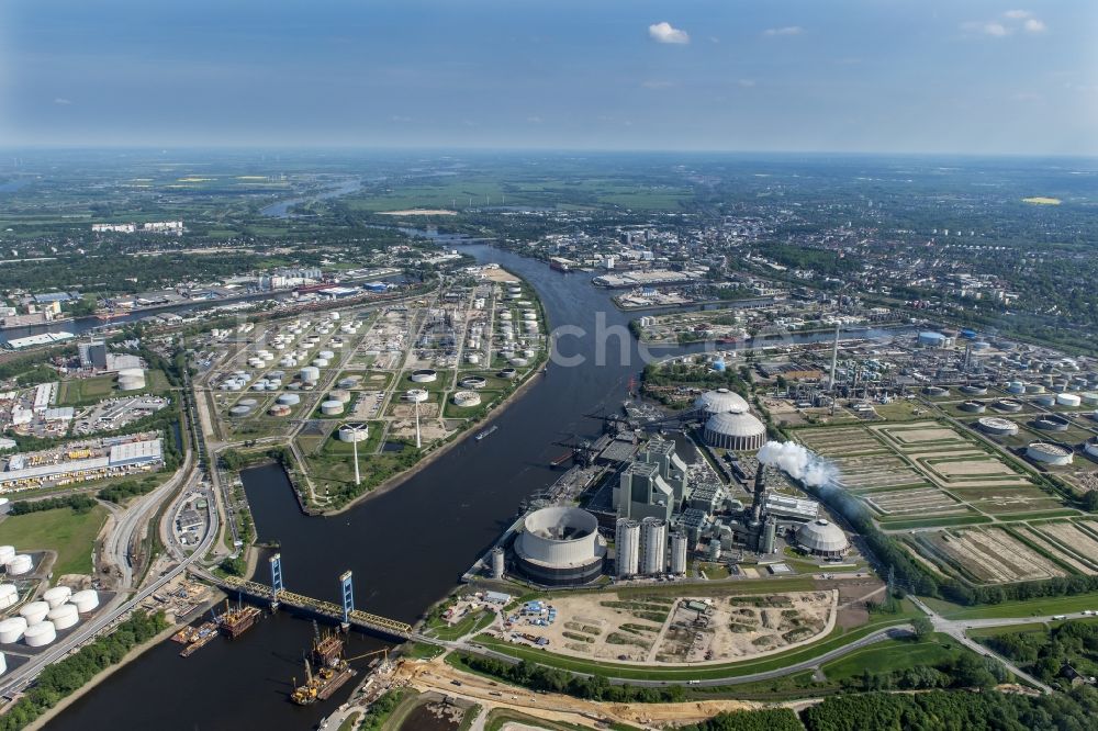 Hamburg von oben - Kraftwerksanlagen des Heizkraftwerkes Vattenfall Tiefstack in Hamburg Moorburg, Deutschland