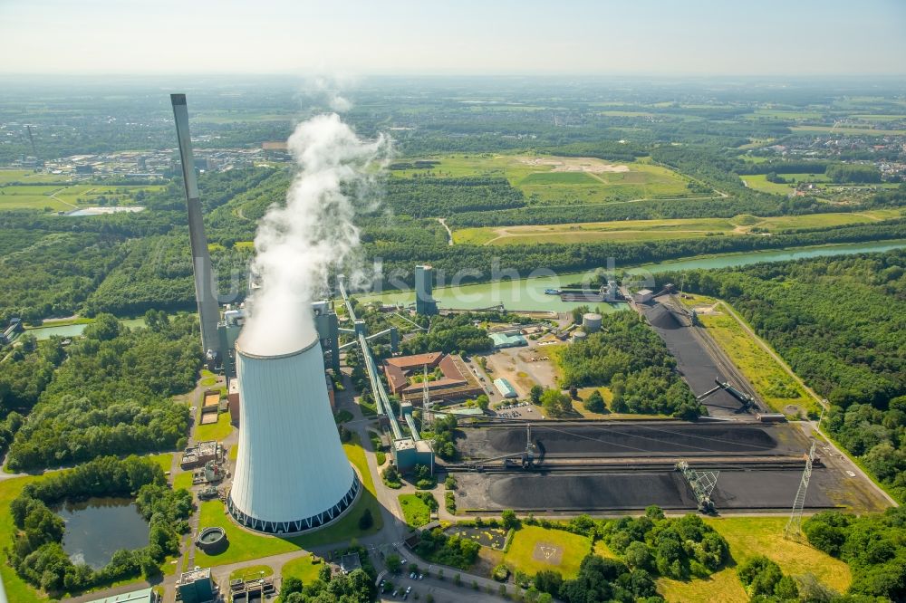 Luftbild Bergkamen - Kraftwerksanlagen des Kohle- Heizkraftwerkes Gemeinschaftskraftwerk Bergkamen am Westenhellweg 110 im Bundesland Nordrhein-Westfalen - NRW, Deutschland