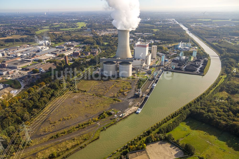 Lünen von oben - Kraftwerksanlagen des Kohle- Heizkraftwerkes Kohlekraftwerk in Lünen im Bundesland Nordrhein-Westfalen - NRW, Deutschland