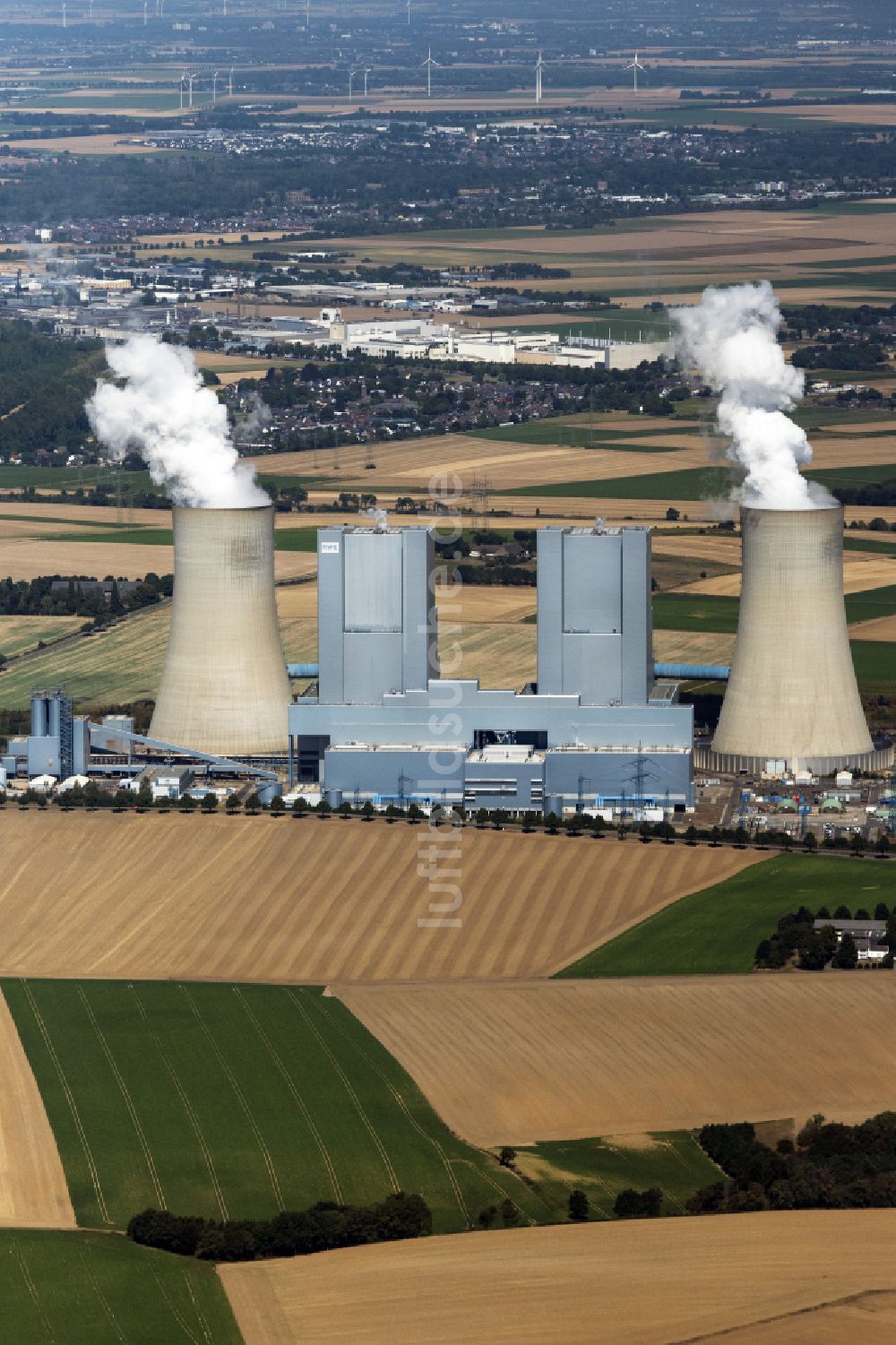 Grevenbroich aus der Vogelperspektive: Kraftwerksanlagen des Kohle- Heizkraftwerkes RWE Power AG Kraftwerk Neurath in Grevenbroich im Bundesland Nordrhein-Westfalen, Deutschland