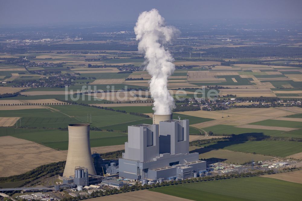 Grevenbroich von oben - Kraftwerksanlagen des Kohle- Heizkraftwerkes RWE Power AG Kraftwerk Neurath in Grevenbroich im Bundesland Nordrhein-Westfalen, Deutschland