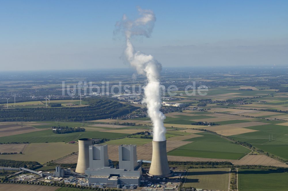 Grevenbroich aus der Vogelperspektive: Kraftwerksanlagen des Kohle- Heizkraftwerkes RWE Power AG Kraftwerk Neurath in Grevenbroich im Bundesland Nordrhein-Westfalen, Deutschland