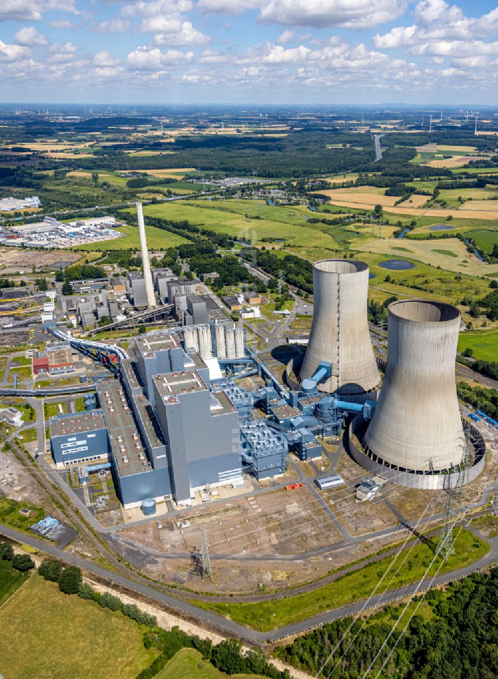 Luftbild Schmehausen - Kraftwerksanlagen des Kohle- Heizkraftwerkes der RWE Power in Schmehausen im Bundesland Nordrhein-Westfalen, Deutschland