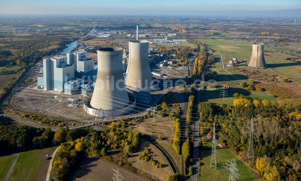 Hamm von oben - Kraftwerksanlagen des Kohle- Heizkraftwerkes der RWE Power im Stadtteil Schmehausen in Hamm im Bundesland Nordrhein-Westfalen