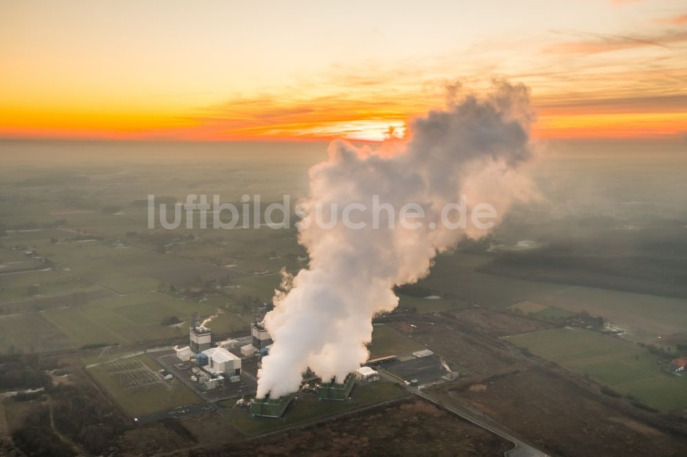 Luftaufnahme Hamm - Kraftwerksanlagen des Kohle- Heizkraftwerkes der RWE Power im Stadtteil Schmehausen in Hamm im Bundesland Nordrhein-Westfalen