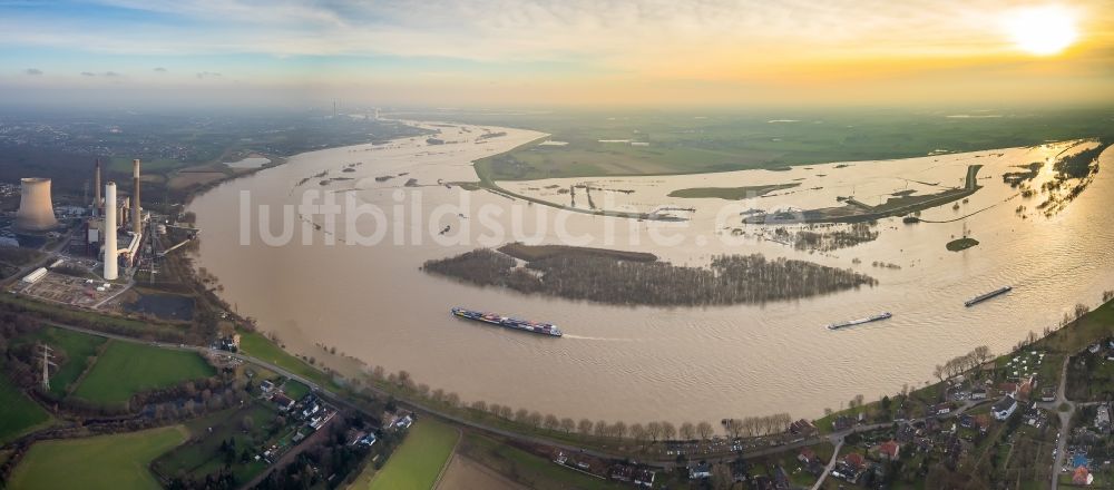 Luftaufnahme Voerde (Niederrhein) - Kraftwerksanlagen des Kohle- Heizkraftwerkes der Steag Energy Services GmbH im Ortsteil Möllen in Voerde (Niederrhein) im Bundesland Nordrhein-Westfalen