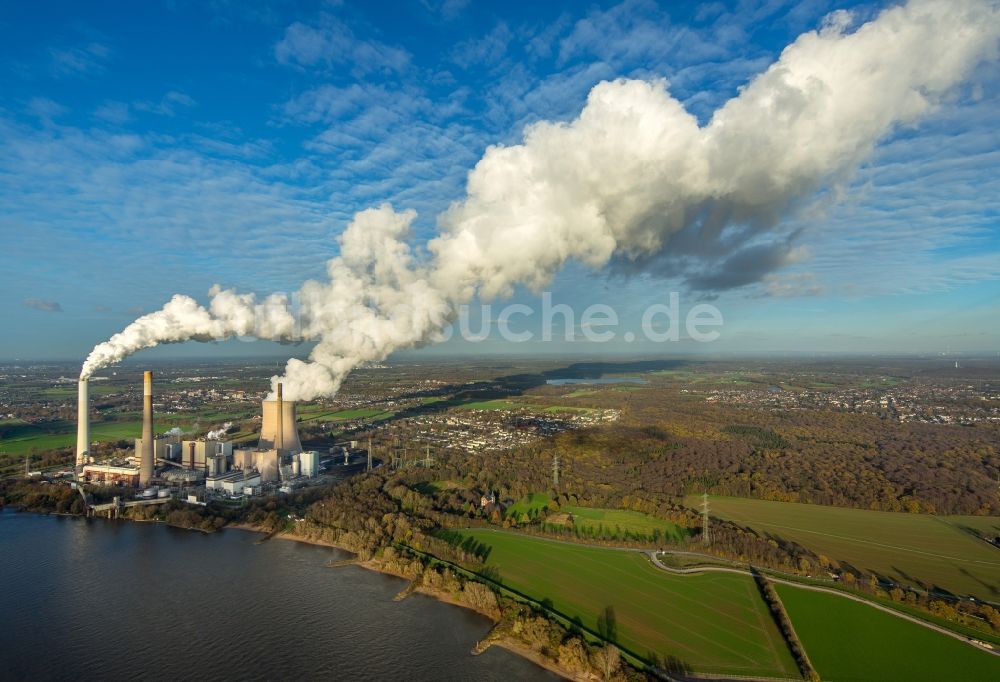 Luftaufnahme Voerde (Niederrhein) - Kraftwerksanlagen des Kohle- Heizkraftwerkes in Voerde (Niederrhein) im Bundesland Nordrhein-Westfalen