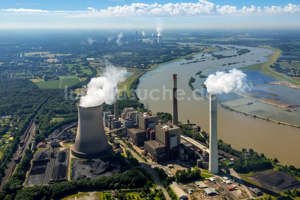 Luftaufnahme Voerde (Niederrhein) - Kraftwerksanlagen des Kohle- Heizkraftwerkes in Voerde (Niederrhein) im Bundesland Nordrhein-Westfalen