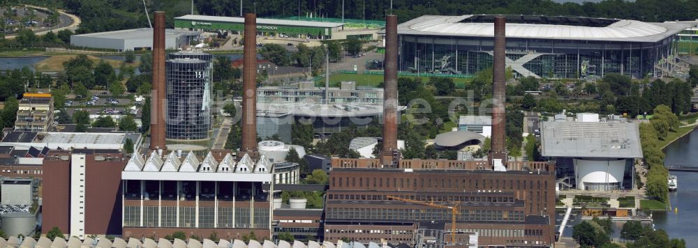 Wolfsburg aus der Vogelperspektive: Kraftwerksanlagen des Kohle- Heizkraftwerkes in Wolfsburg im Bundesland Niedersachsen