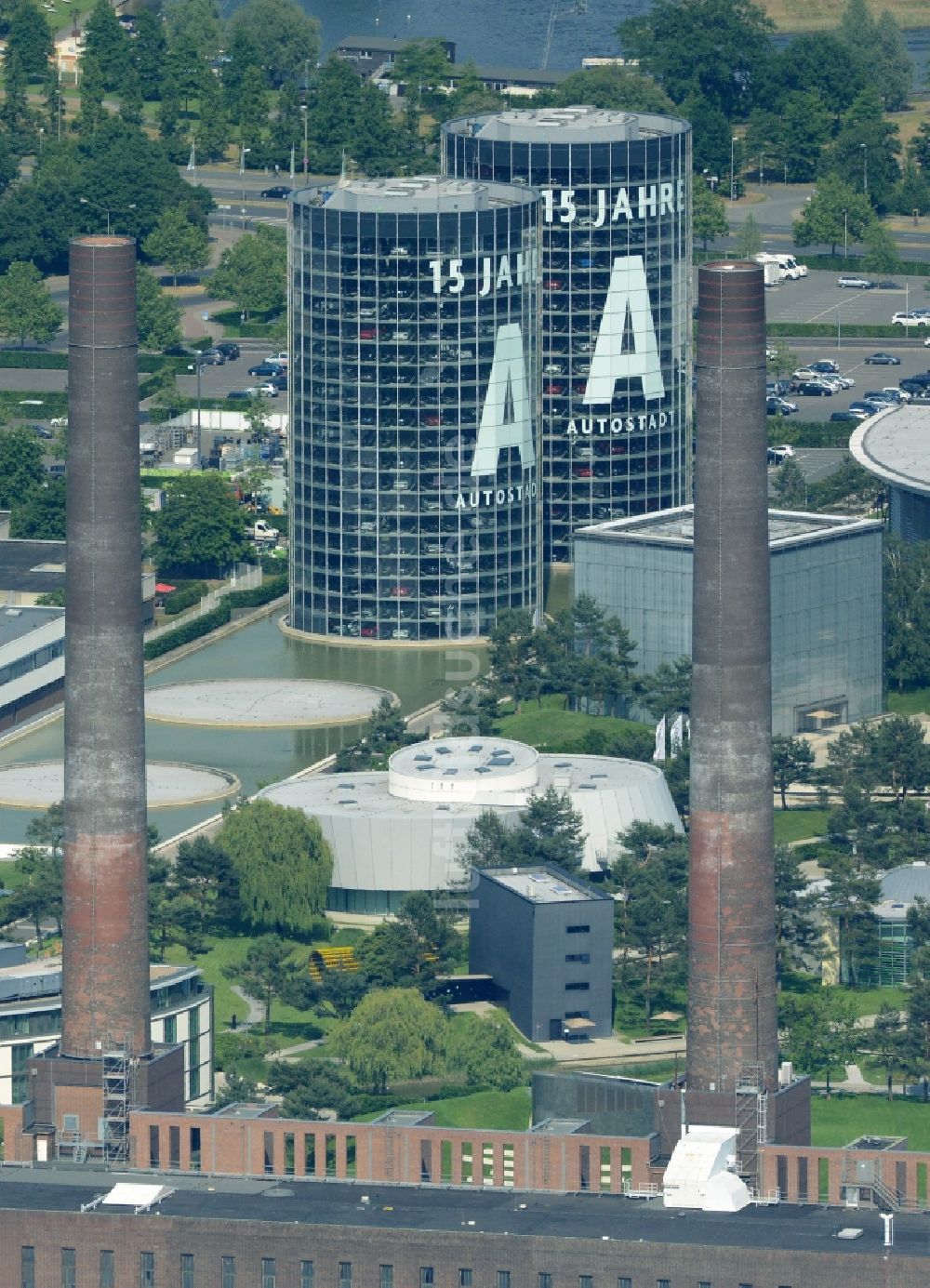 Wolfsburg von oben - Kraftwerksanlagen des Kohle- Heizkraftwerkes in Wolfsburg im Bundesland Niedersachsen