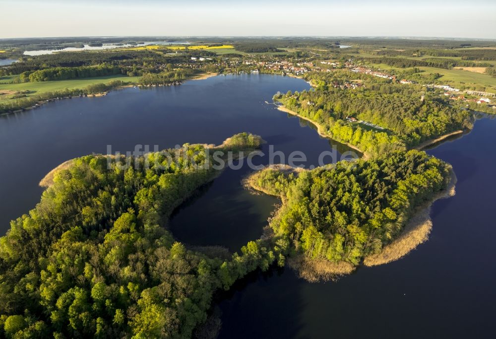 Krakow am See aus der Vogelperspektive: Krakower Seenlandschaft bei Krakow am See im Bundesland Mecklenburg-Vorpommern