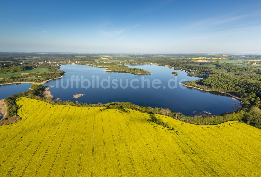 Krakow am See aus der Vogelperspektive: Krakower Seenlandschaft bei Krakow am See im Bundesland Mecklenburg-Vorpommern