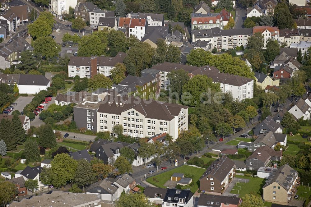 Bochum Linden aus der Vogelperspektive: Krankenhaus Linden der Augusta-Kranken-Anstalt GmbH in Bochum im Bundesland Nordrhein-Westfalen