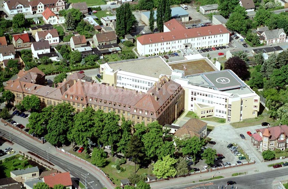 Senftenberg / Brandenburg von oben - Krankenhaus Senftenberg. Ort: Senftenberg / Brandenburg Datum: 21.05.2003 NC-KB 200